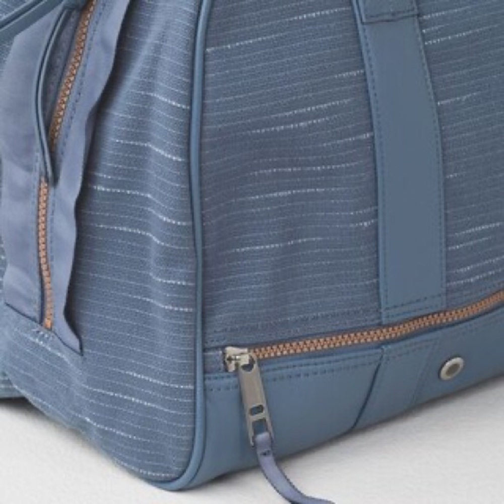 Lululemon Om for one bag